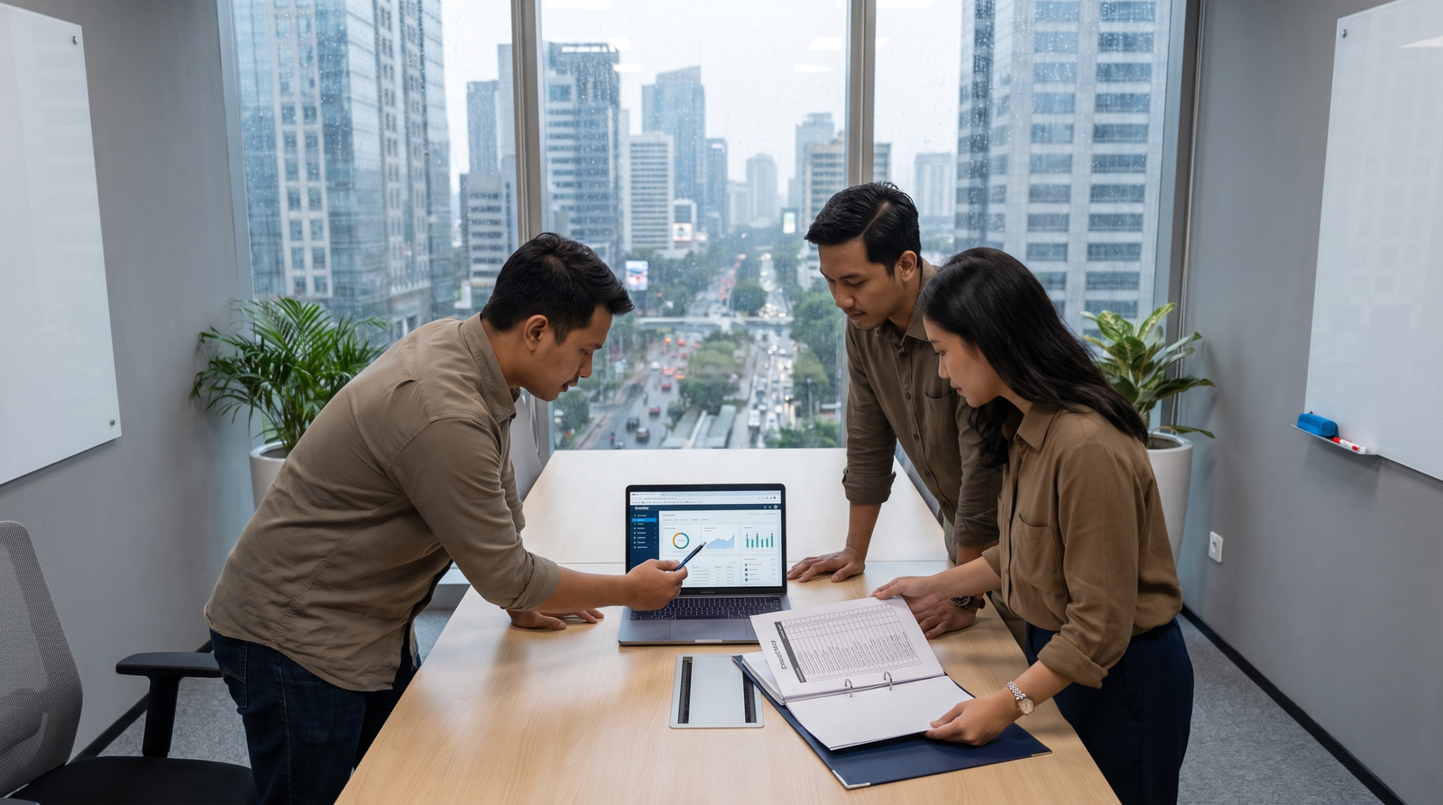 Indonesia operations team reviewing an OSS business licensing checklist